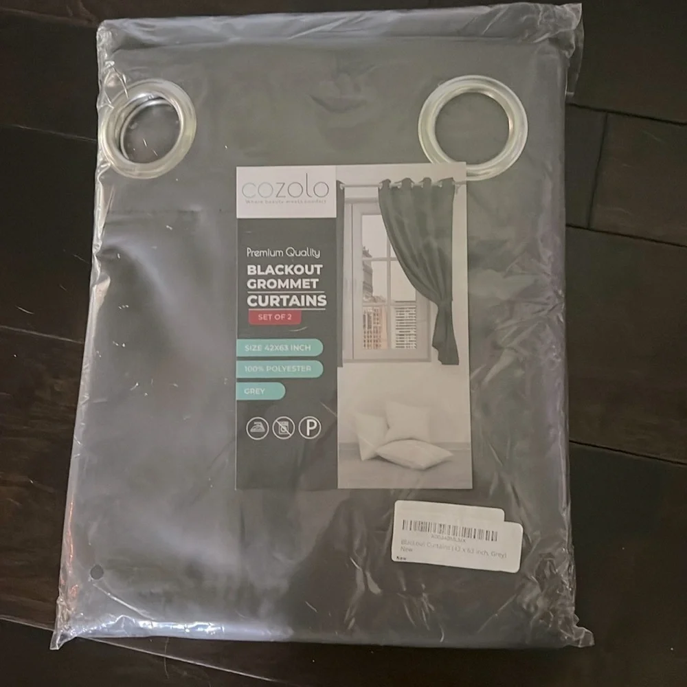 Cozolo black out Grey Curtains NIP